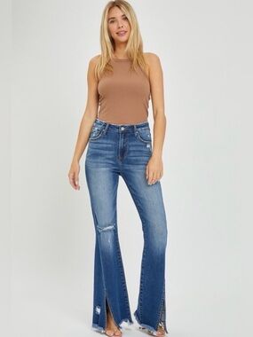 Risen NWT 25 High-Rise Split-Hem Distressed Flare stretch denim blue Jeans